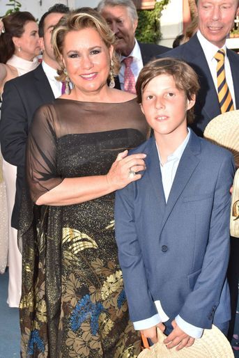 La grande-duchesse Maria Teresa de Luxembourg avec son petit-fils le prince Gabriel à Marbella, le 2 septembre 2017