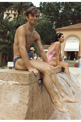 Le danseur étoile Rudolf Noureev (1938-1993) en vacances sur la Côte d&#039;Azur dans les années 60.