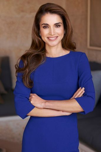 Ce lundi 31 août, la reine Rania fêtait ses 45 ans. L’occasion d’un portrait de l’épouse du roi Abdallah II de Jordanie en 50 photos et 10 anecdotes<br />
.Chaque dimanche, le Royal Blog de Paris Match vous propose de voir ou revoir les plus belles photographies de la semaine royale.