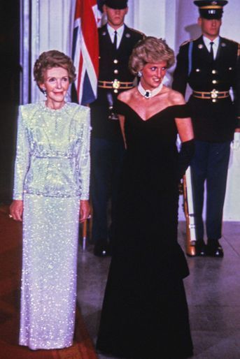 Lady Diana avec Nancy Reagan à Washington, le 9 novembre 1985