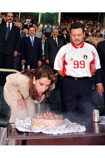 Rania avec le roi Abdallah en 1999
