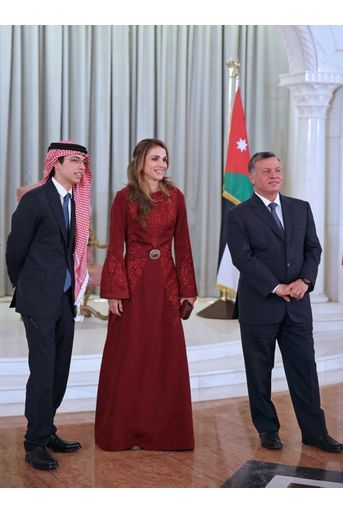 Rania avec le roi Abdallah et le prince Hussein en 2013