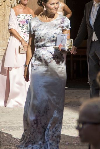 La princesse Victoria de Suède au mariage de sa cousine Helena Christina Sommerlath à Palma de Majorque, le 5 août 2017