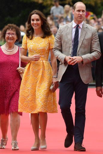 La duchesse Catherine de Cambridge en Jenny Packham en Allemagne, le 20 juillet 2017