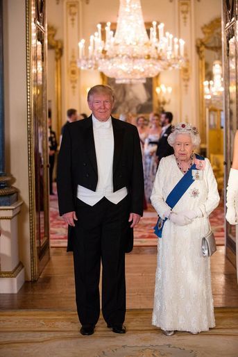 Donald Trump avec la reine Elizabeth II à Buckingham Palace, le 3 juin 2019.