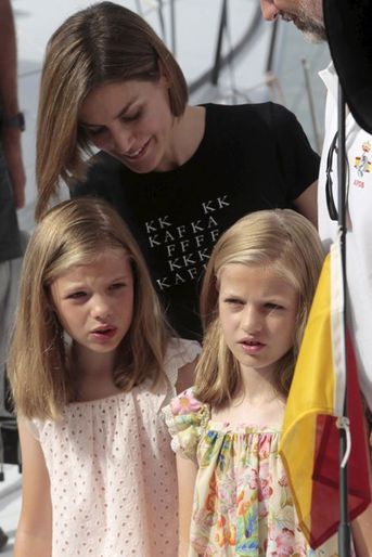 La reine Letizia d&#039;Espagne et les princesses Leonor et Sofia à Palma de Majorque, le 8 août 2015