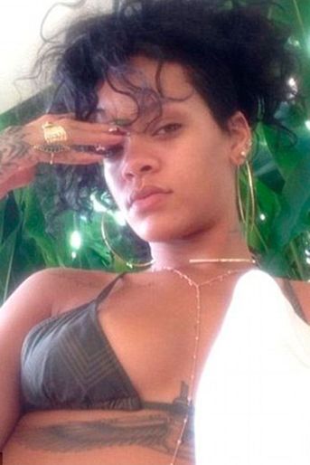 Rihanna sans maquillage