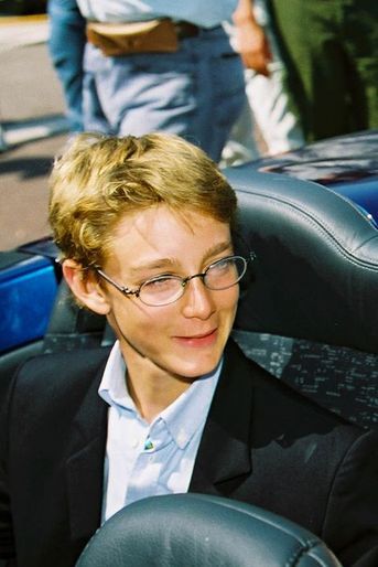 Accompagné du prince Albert de Monaco, Pierre se rend au Grand Prix de Monaco, 2001. 