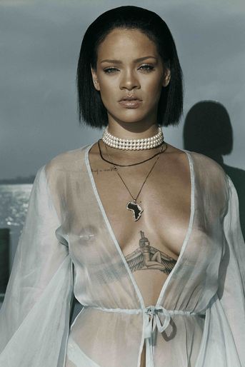 Rihanna sur le tournage du clip &quot;Needed Me&quot;.