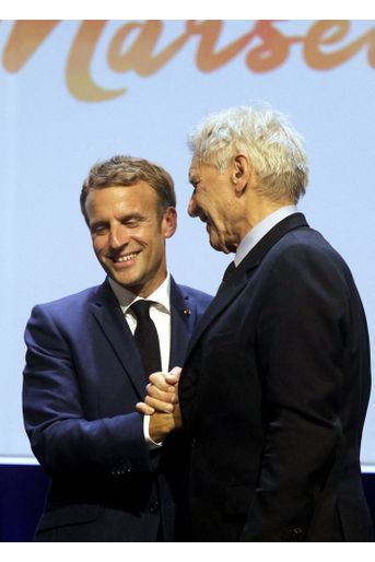 Harrison Ford et Emmanuel Macron au congrès mondial de l'UICN, vendredi 3 septembre 2021 à Marseille. 
