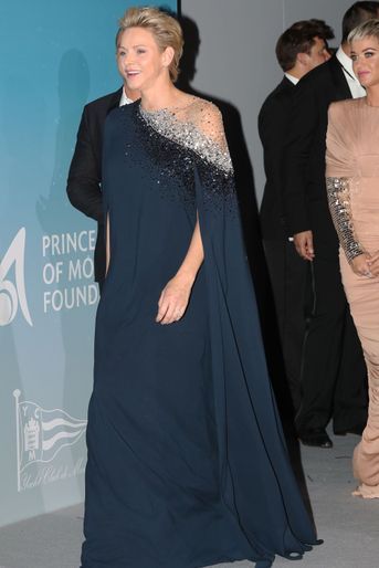 La princesse Charlène de Monaco en Oscar de la Renta, le 26 septembre 2018