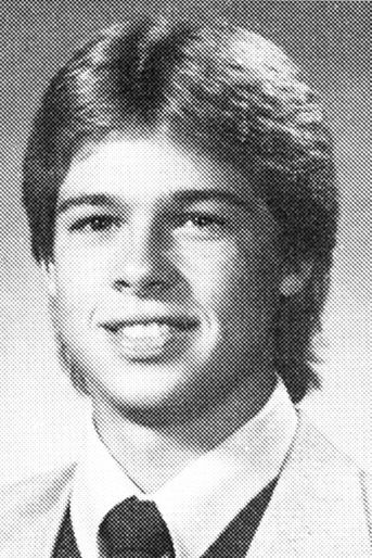 Brad Pitt à Kickapoo High School, dans le Missouri, en 1982 