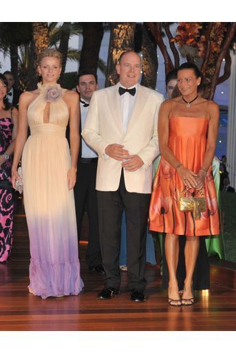 La princesse Stéphanie de Monaco au bal de la Croix-Rouge en août 2008