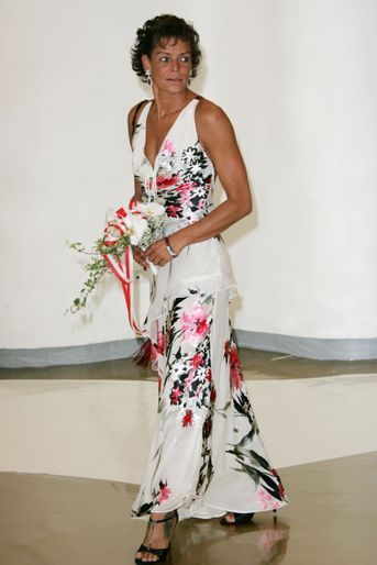 La princesse Stéphanie de Monaco au bal de la Croix-Rouge en août 2005