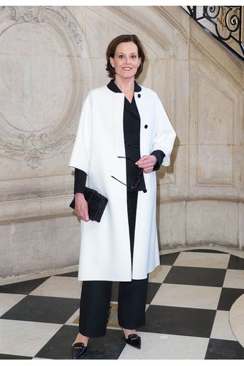 Sigourney Weaver lors du défilé Dior Haute Couture printemps-été 2020, qui a eu lieu au Musée Rodin lundi 20 janvier 2020. 