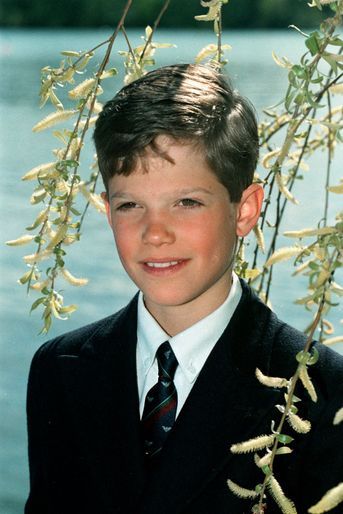 Le prince Carl Philip de Suède, le 30 avril 1989, à l&#039;approche de ses 10 ans