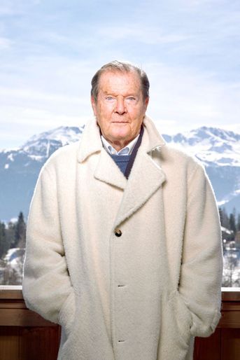 En mars 2015, Roger Moore, 87 ans, recevait Paris Match à Crans-Montana, en Suisse. 