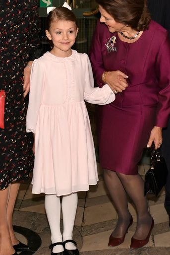 La reine Silvia de Suède et la princesse Estelle à Stockholm, le 18 décembre 2018