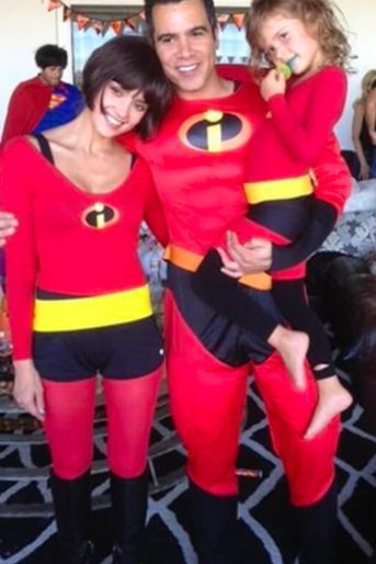 Jessica Alba et sa famille en Indestructibles pour Halloween