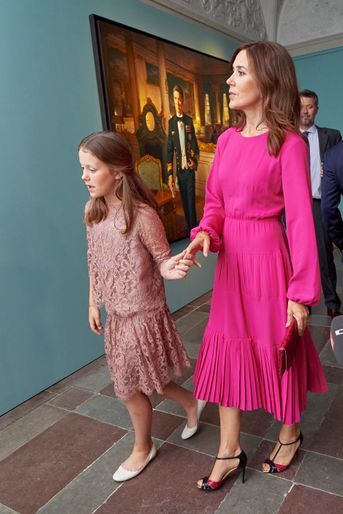 Les princesses Mary et Isabella de Danemark au château de Frederiksborg, le 24 mai 2018