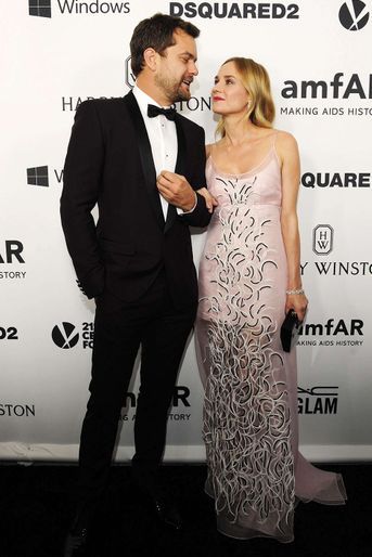 Diane Kruger et Joshua Jackson au gala de l'amfAR, en octobre 2015.