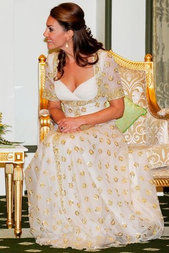 La duchesse Catherine de Cambridge en Alexander Mc Queen, le 13 septembre 2012