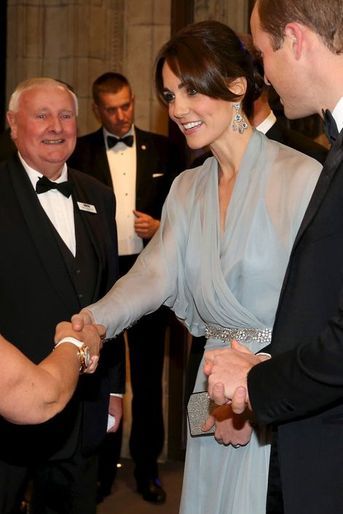 La duchesse Catherine de Cambridge en Jenny Packham, le 26 octobre 2015
