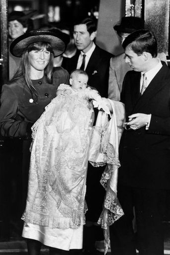 Baptême de la princesse Beatrice, fille du prince Andrew et de Sarah Ferguson, le 20 décembre 1988
