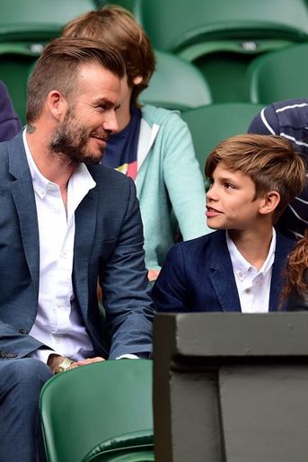 David Beckham et son fils Romeo à Wimbledon, le 8 juillet 2015