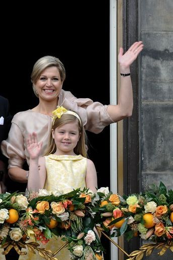 La princesse Alexia avec sa mère Maxima, le 30 avril 2013