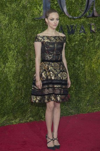 Amanda Seyfried dans une robe Oscar de la Renta