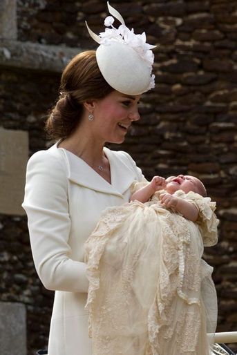 Kate en Alexander McQueen, au baptême de Baby Charlotte, le 5 juillet 2015
