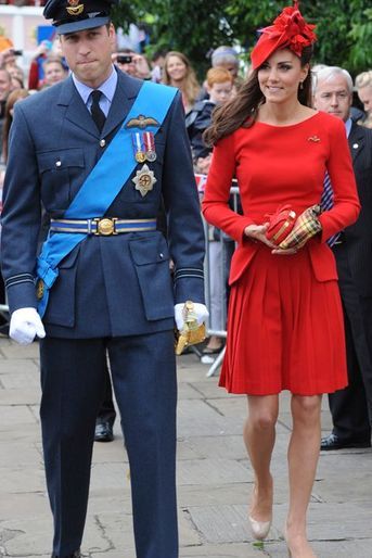 Kate en Alexander McQueen, avec le prince William, le 3 juin 2012