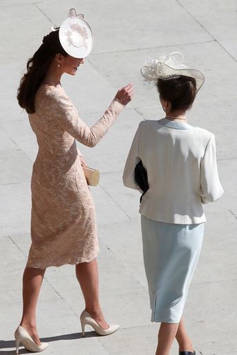 Kate en Alexander McQueen, le 10 juin 2014