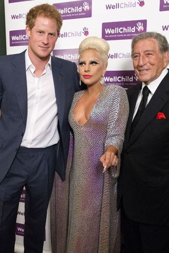 Le prince Harry avec Lady Gaga et Tony Bennett à Londres, le 8 juin 2015