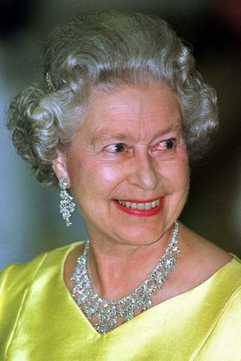 La reine Elizabeth II le 13 octobre 1997