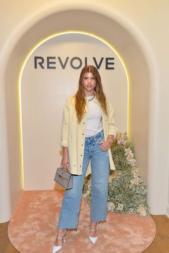 Sofia Richie lors de la soirée de la boutique Revolve, à Los Angeles, le 3 mars 2022.