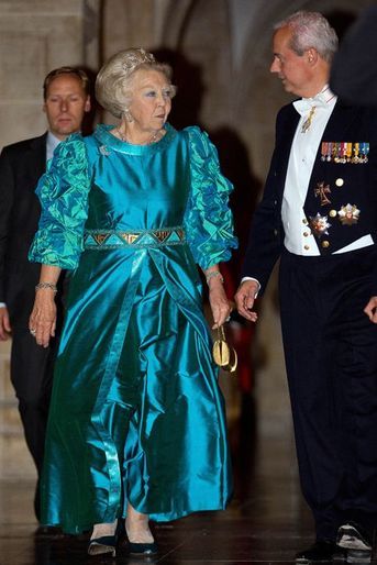 La princesse Beatrix des Pays-Bas après le dîner de gala des diplomates à Amsterdam, le 24 juin 2015