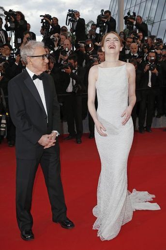 Au Festival de Cannes, le tapis rouge du film "L'homme irrationnel" de Woody Allen et Emma Stone