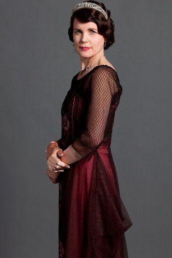 Cora Crawley, comtesse de Grantham (Elizabeth McGovern)