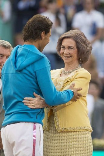 L'ex-reine Sofia d'Espagne avec Rafael Nadal aux Masters de Madrid, le 10 mai 2015