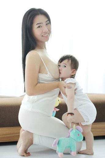 Les mamans chinoises sortent le sein - Journée de l’allaitement maternel en Chine
