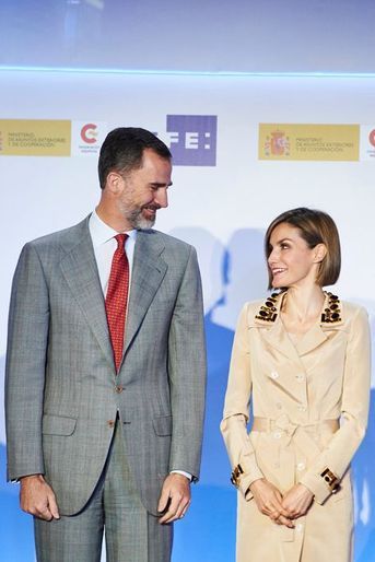 La reine Letizia et le roi Felipe VI d'Espagne à Madrid, le 7 mai 2015