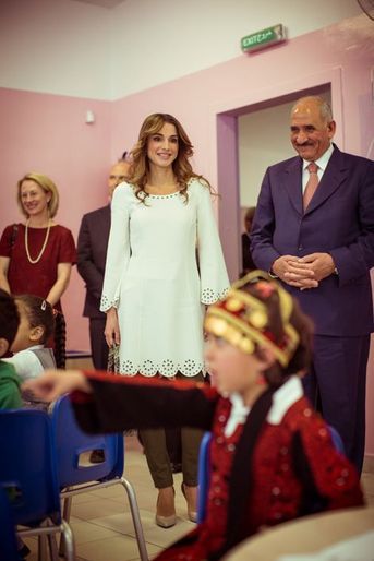 La reine Rania de Jordanie lance le projet Rampe à Amman, le 28 avril 2015