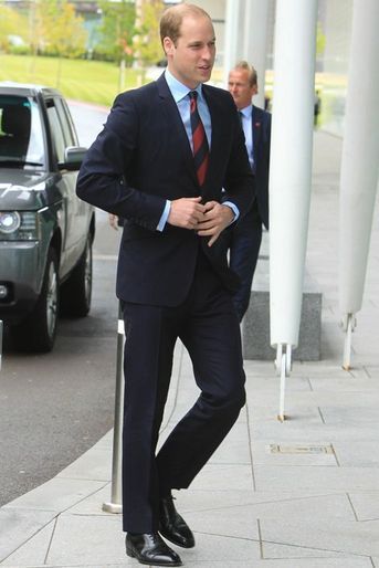 Le prince William arrive au St George&#039;s Park à Burton upon Trent, le 20 mai 2015