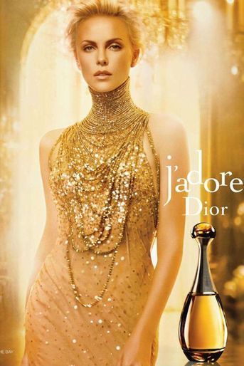Charlize Theron pour Dior