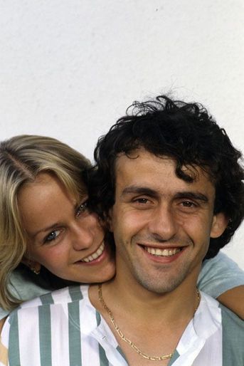 Michel Platini et sa femme, Christèle, à Ruaux en France pendant les vacances (1984)