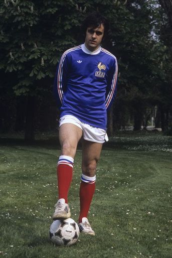 Michel Platini portant le maillot de l'équipe de France (1978)