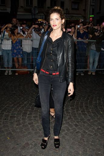 Rock pour le défilé de pr^t-à-porter Yves Saint Laurent printemps-été 2012 à Paris, le 3 octobre 2011