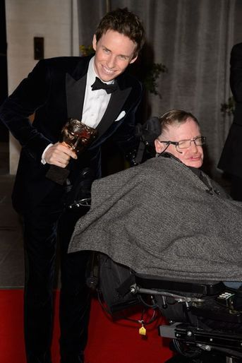 Eddie Redmayne et Stephen Hawking à Londres le 8 février 2015